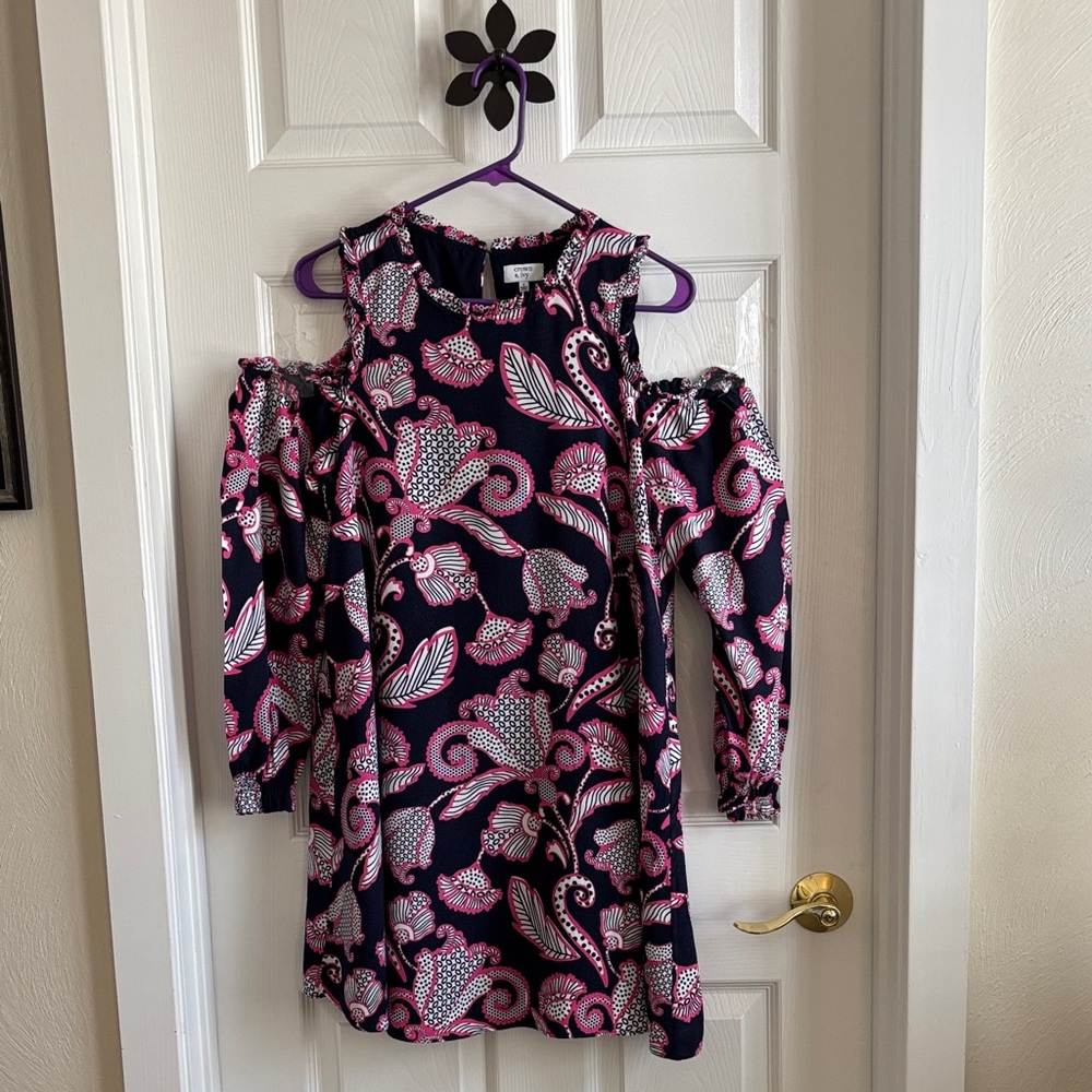 Crown & Ivy Navy & Pink  Patterned Dress Cold Shoulder fully lined EUC Size Sm